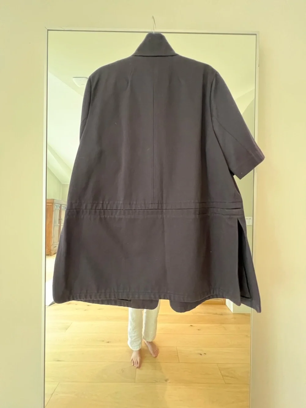 Club Monaco Classic Short-Sleeve Funnel Collar Jacket - Navy. Size M - Picture 8 of 14